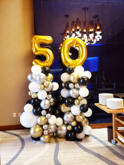 Giant Balloon Number, Organic Balloon Columns