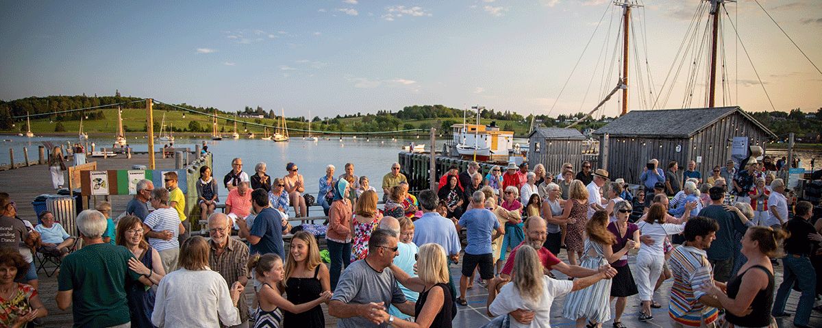 waterfront-ceili-slide-1200x479.gif