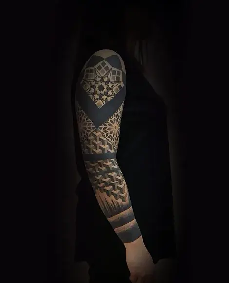 geometric tattoo in london, geometric full sleeve, mandala tattoo in london, dotwork in london, geometric tattoo artist london