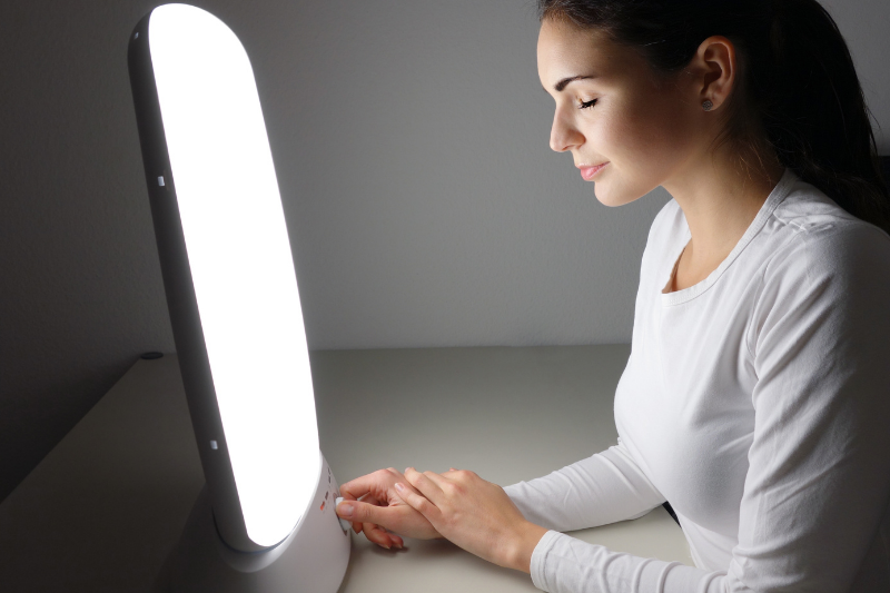 Lichttherapie hilft gegen Winterdepression