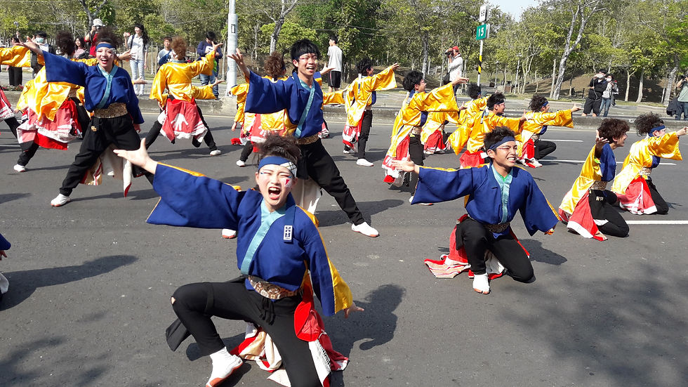 踩街遊行『名古屋學生隊「鯱」』