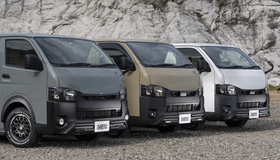 ラギッドグラウンド オフロード ハイエース KAZUKIAUTO