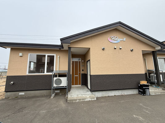 光洋町3丁目98番地2 HeleneⅢ 1号室