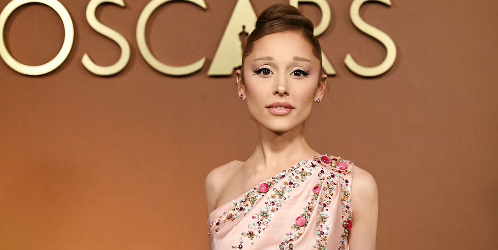 Ariana Grande na 16ª edição do “Governor's Award” em 2025. Foto: Reprodução/Internet