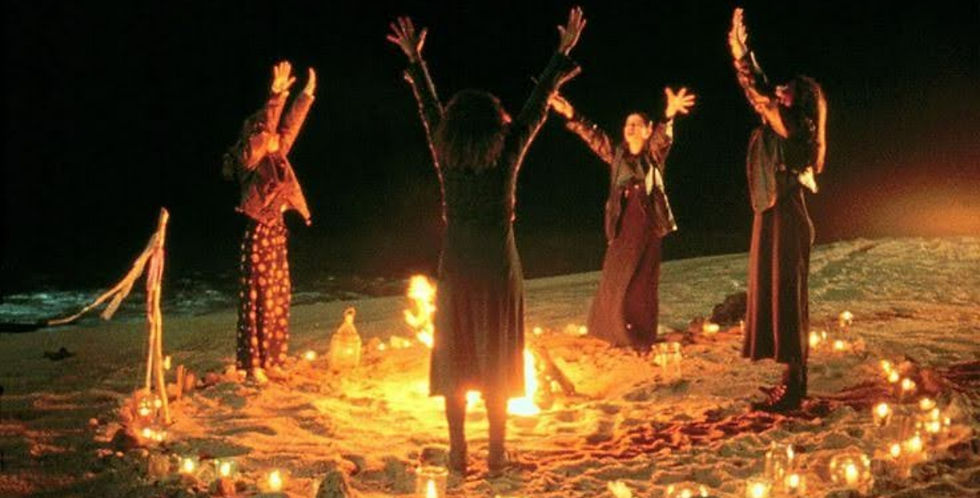 Trecho do filme “Jovens Bruxas” (1994). Foto: Reprodução/Internet
