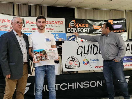 Cyclisme : Louis Hardouin, un au revoir au Guidon Châlettois et un hommage poignant à Simon Millon