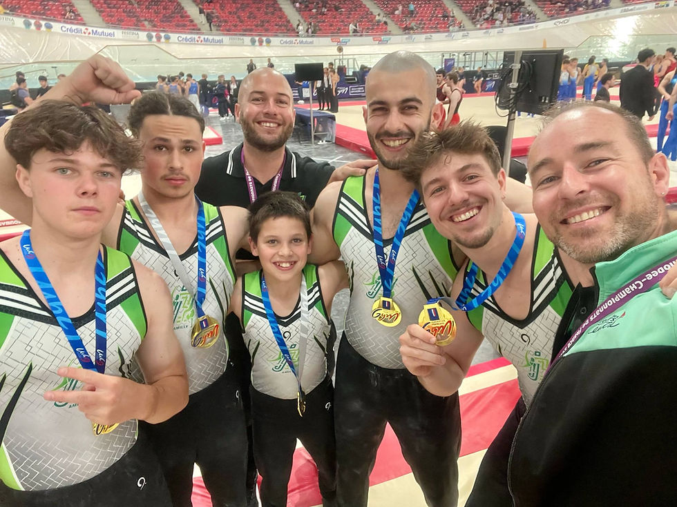 La joie des champions amillois au sortir de leur splendide titre national. Photo : J3 Amilly gymnastique.