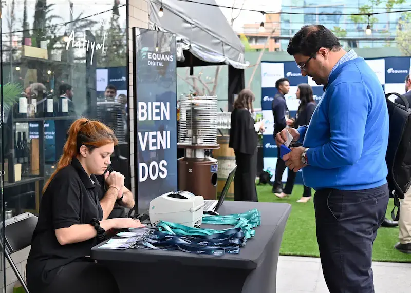 Estrategias clave para vender en tiempos de crisis