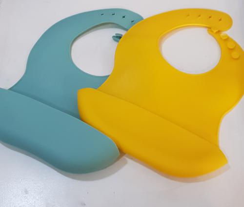 Miniatura: BABERO SILICONA