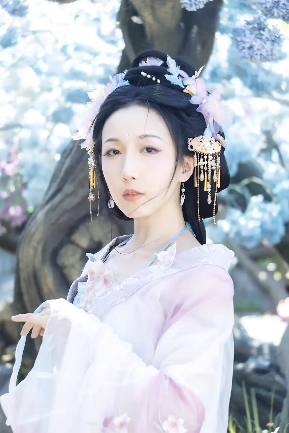 墨斯表演工作坊演員