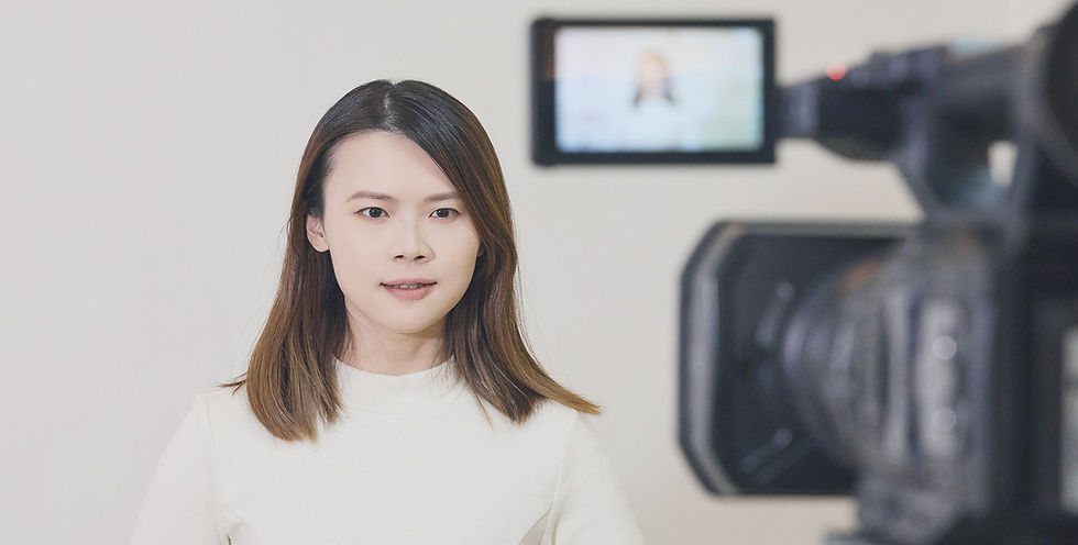 初見鏡頭表演課學員進行鏡頭表演練習