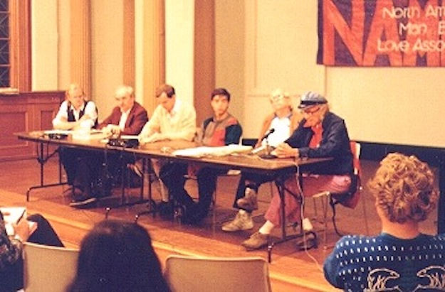 panel-1b