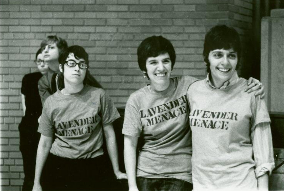 Linda Rhodes, Arlene Kushner, and Ellen Broidy by Diana Davies, 1970. Courtesy: Manuscripts and Archives Division, The New York Public Library.