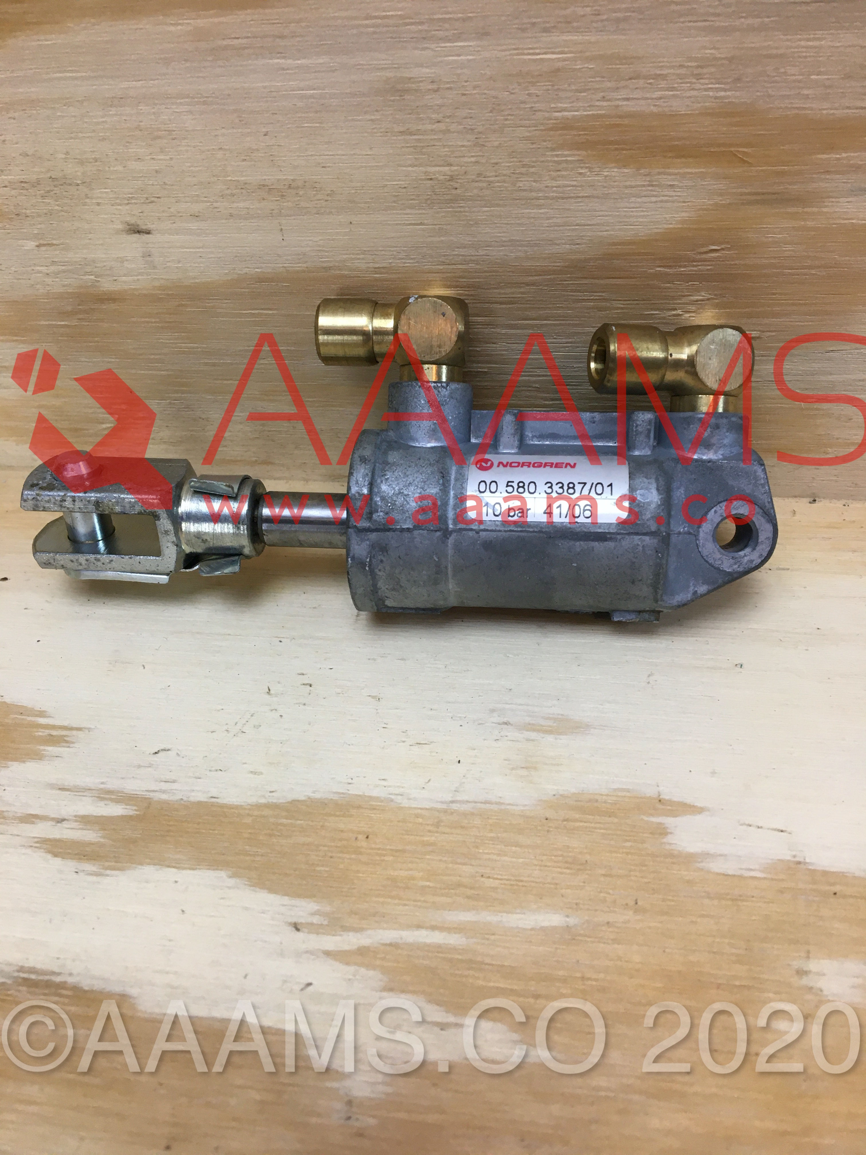 PNEUMATIC CYLINDER D32 H25/H25 00.580.3387/01 NEW