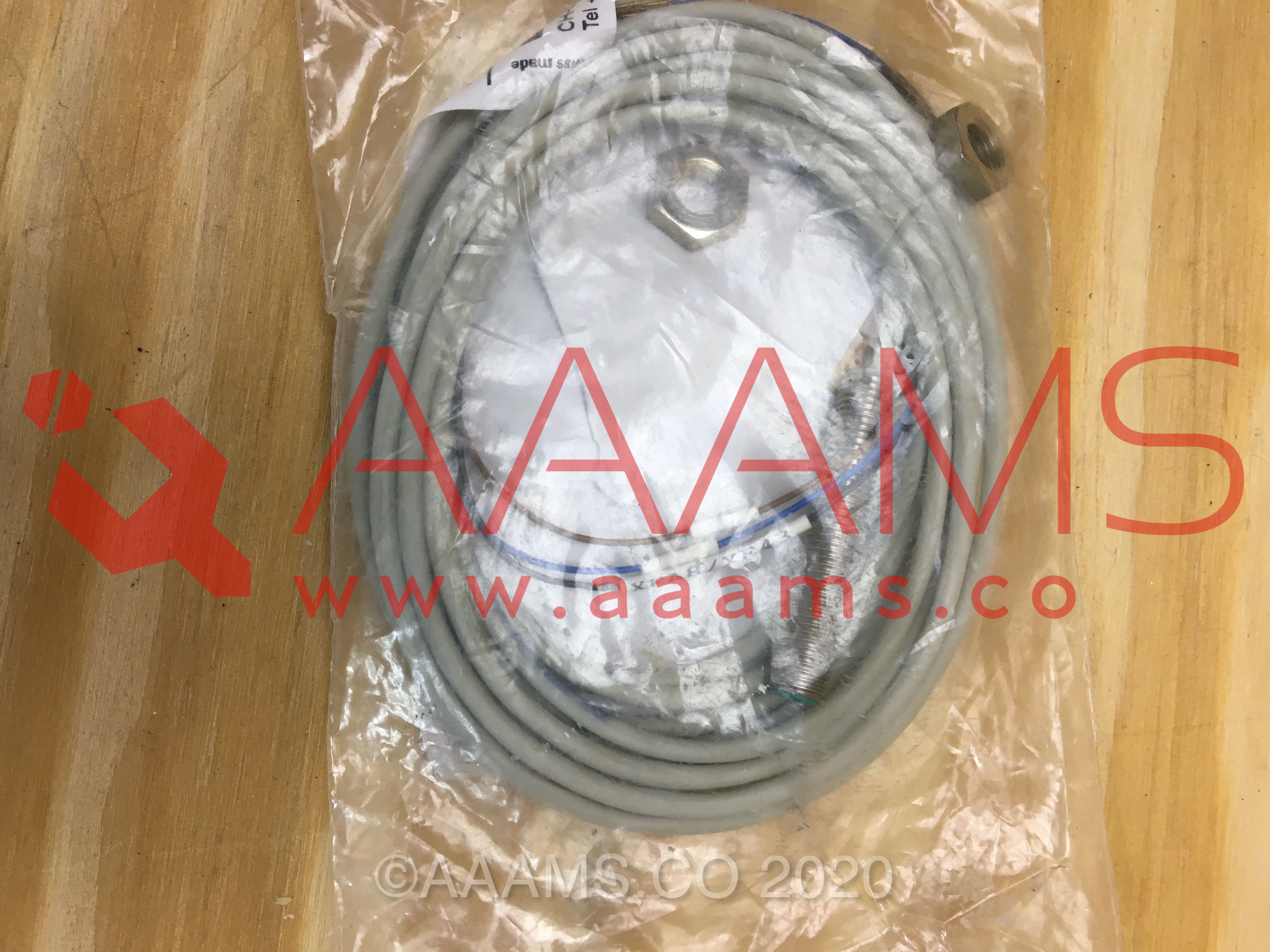 SENSOR CAPAC SWIT PROX M2.110.1321/01B NEW
