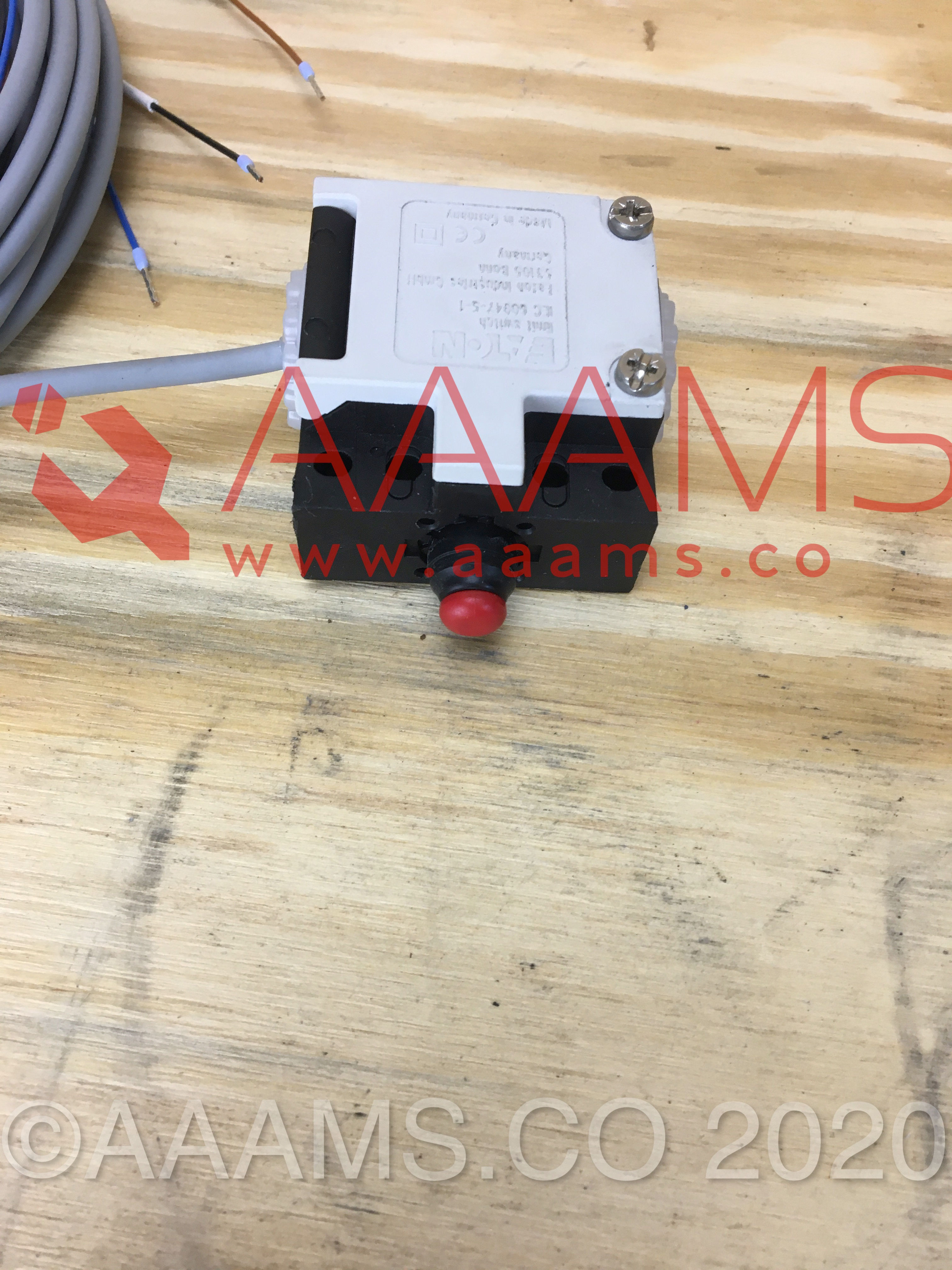 POSITION SWITCH  00.783.0176/02 NEW