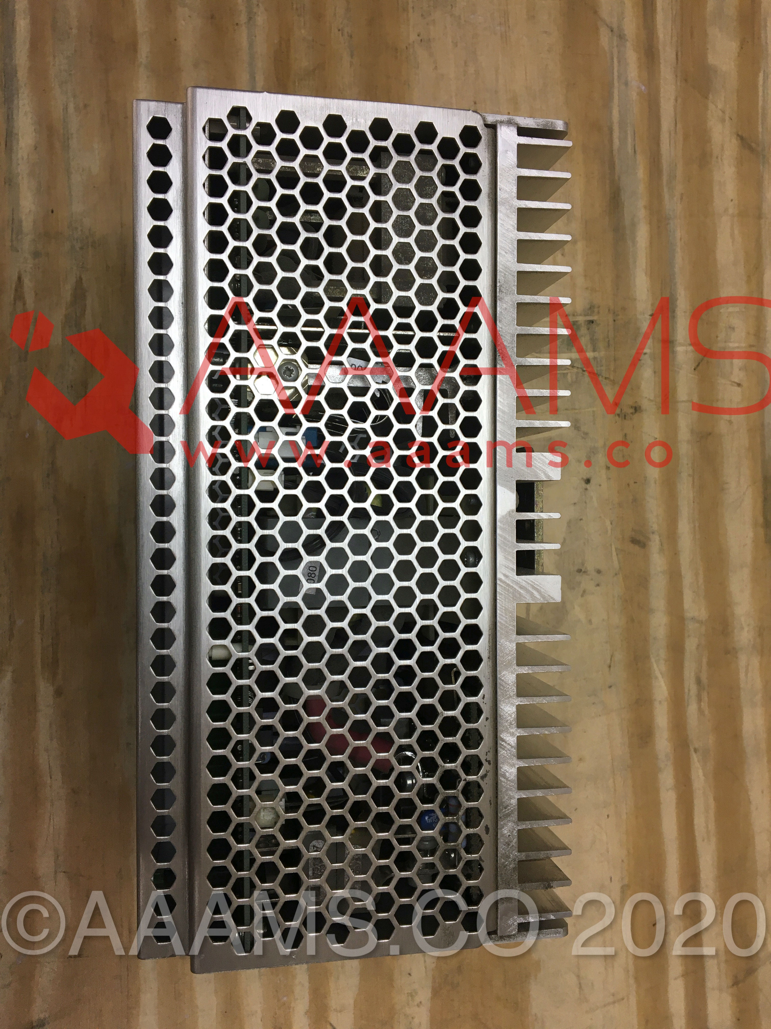 QUINT POWER SUPPLY 500AC/24 DC QUINT-PS-3X400 USED