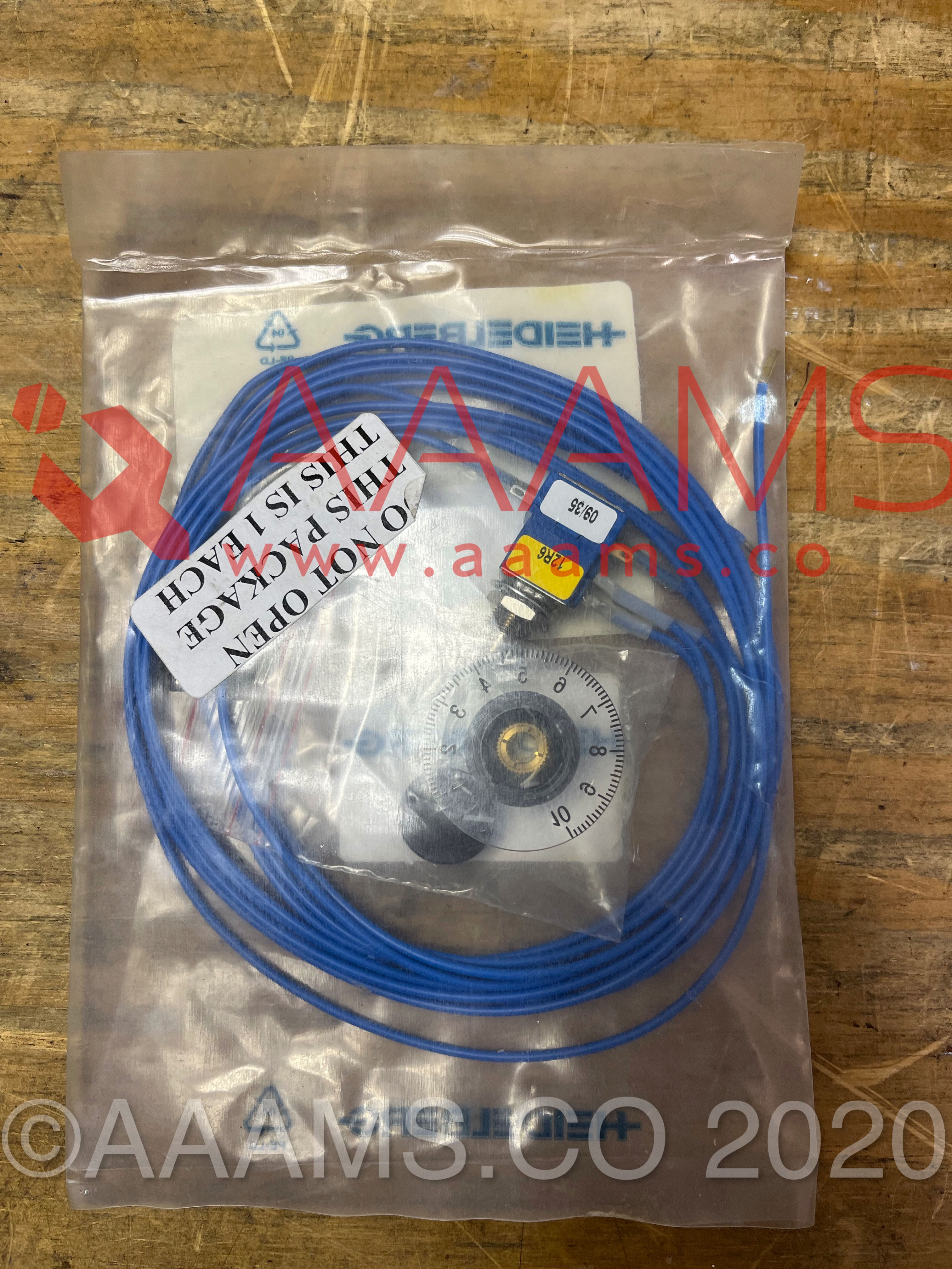 POTENTIOMETER     M5.144.2113/01     NEW