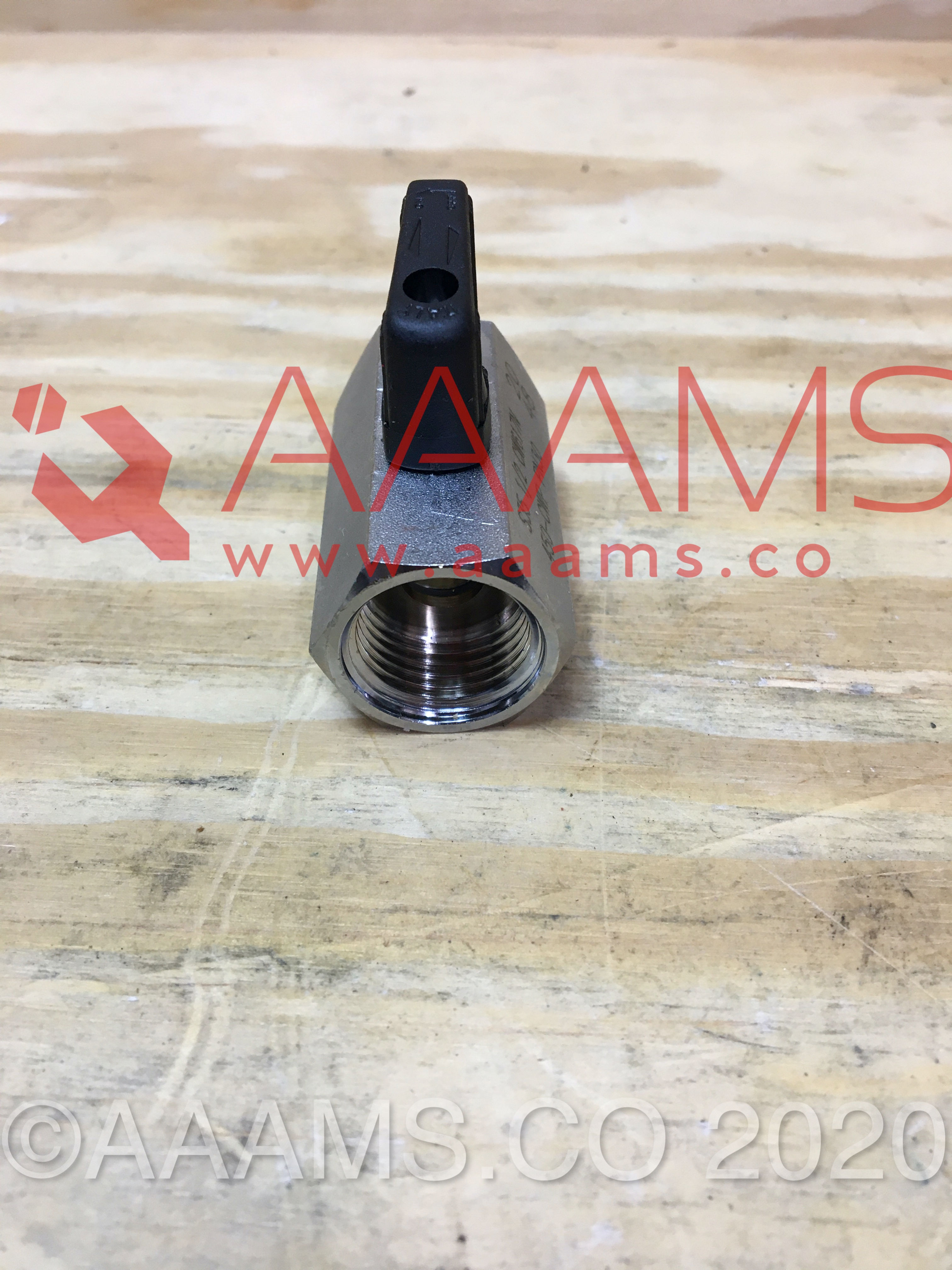 BALL VALVE RB175-1/2     08.230.010     NEW