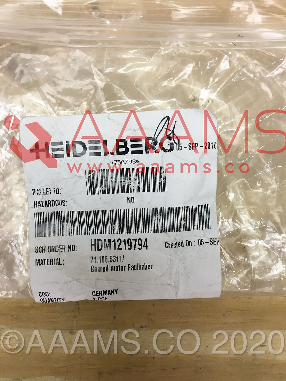 Thumbnail: GEARED MOTOR 71.186.5311 NEW EXCHANGE