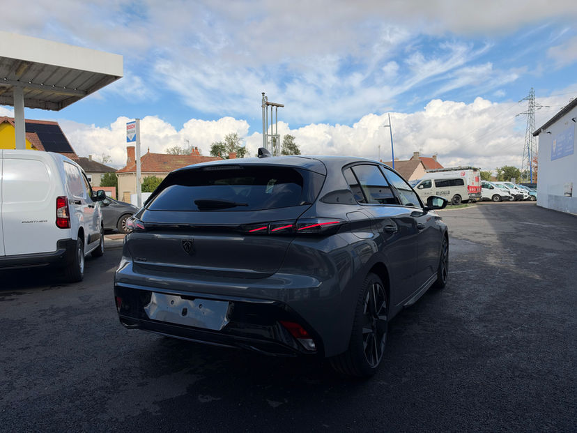 Peugeot 308 Hybrid 145 GT Exclusive - photo 5