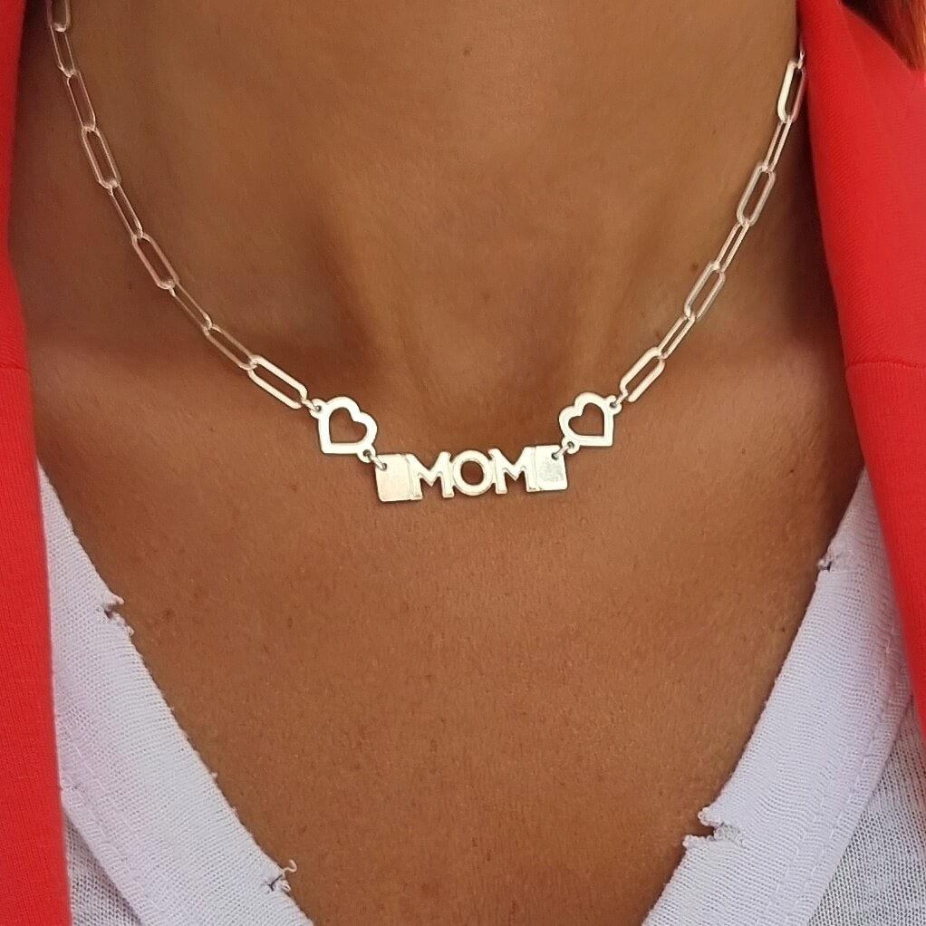 שרשרת זהב אמא לבבות בצדדים חוליות גדולות