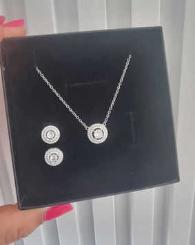 מארז שרשרת ועגילי סוליטר איריס