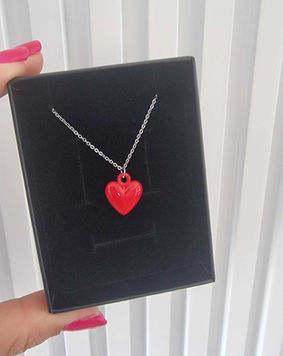 שרשרת לב אדום כסף
