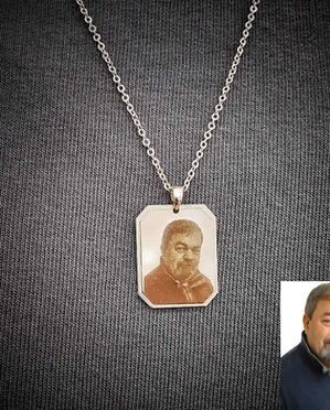 שרשרת מלבן עם תמונה