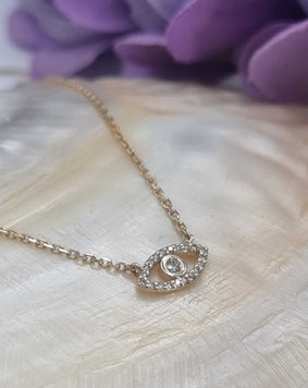 שרשרת עין זהב שיבוץ יהלומים - קולט