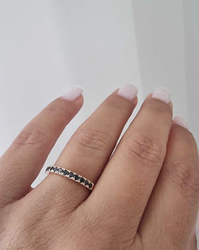 טבעת יהלומים שחורים שורה - שני