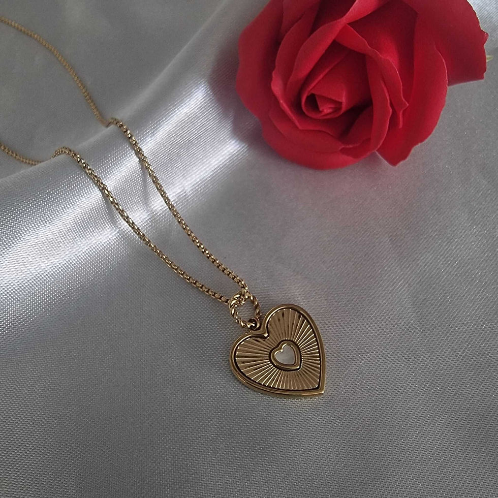תמונה ממוזערת: שרשרת לב קורן זהב