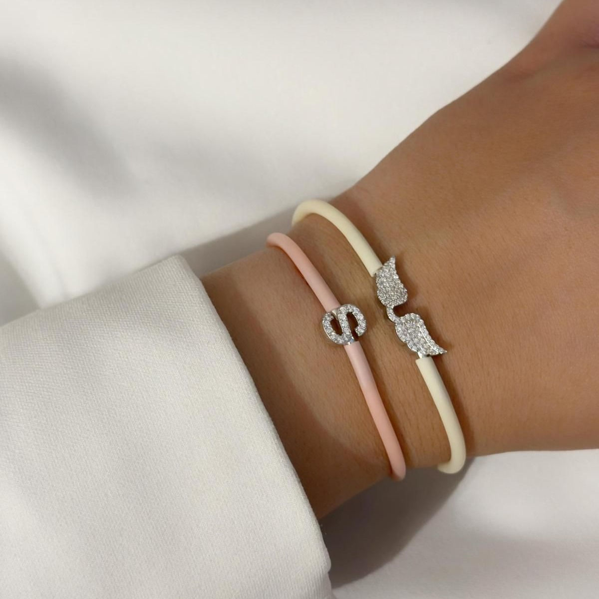 צמיד סיליקון כנפיים משובצות כסף טהור