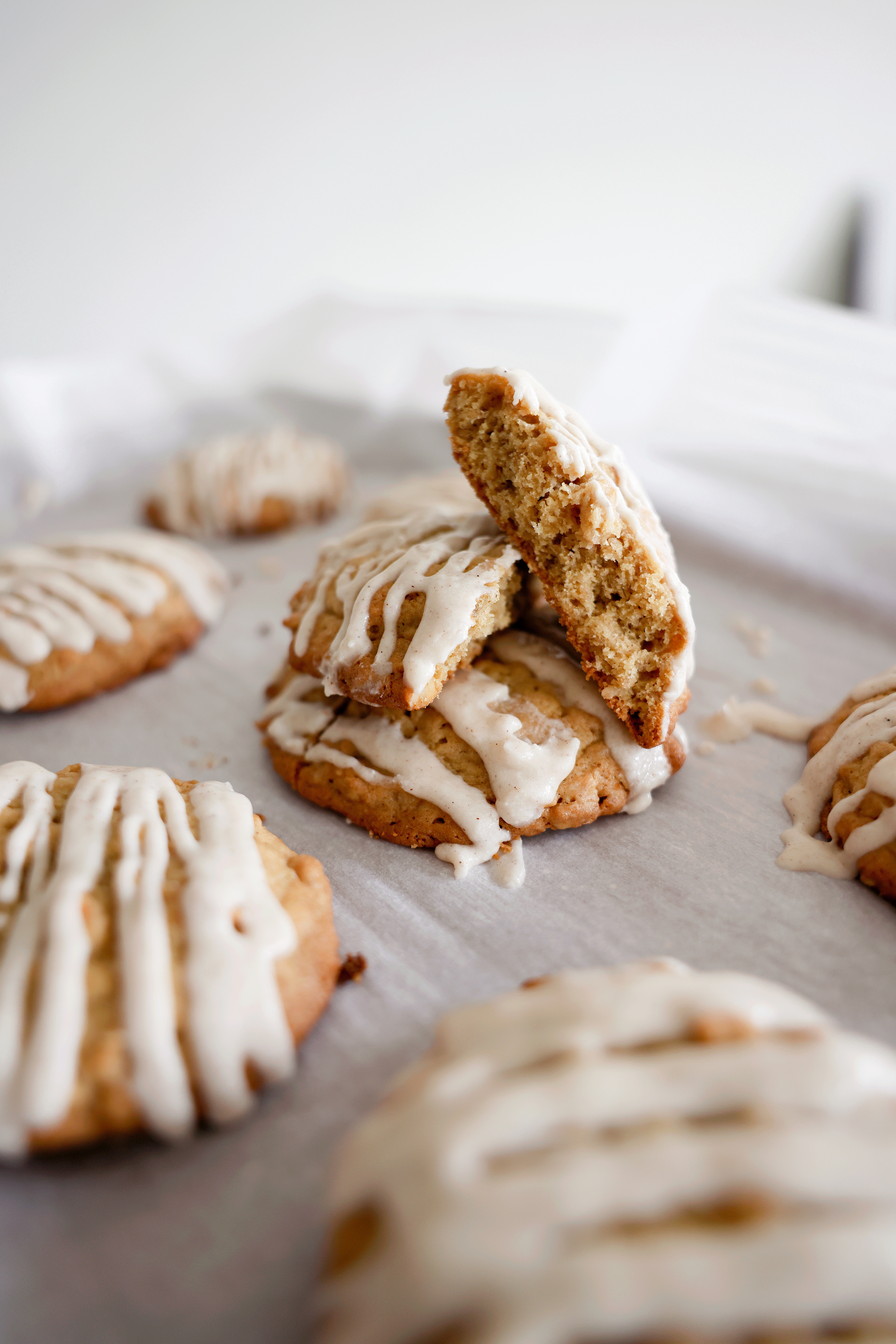 Iced Oatmeal Cookies