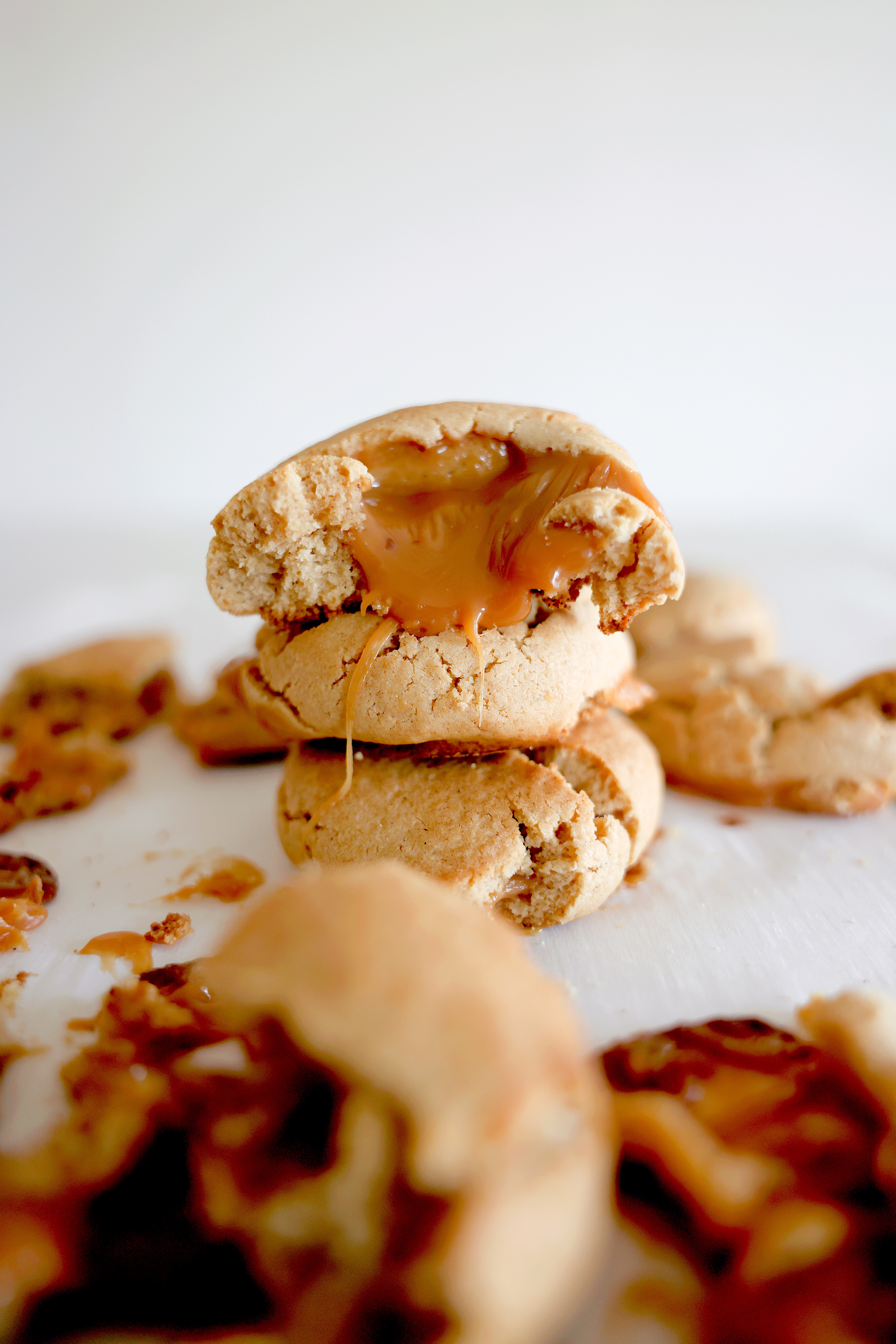 Caramel Stuffed Soft Gingerbread Cookies