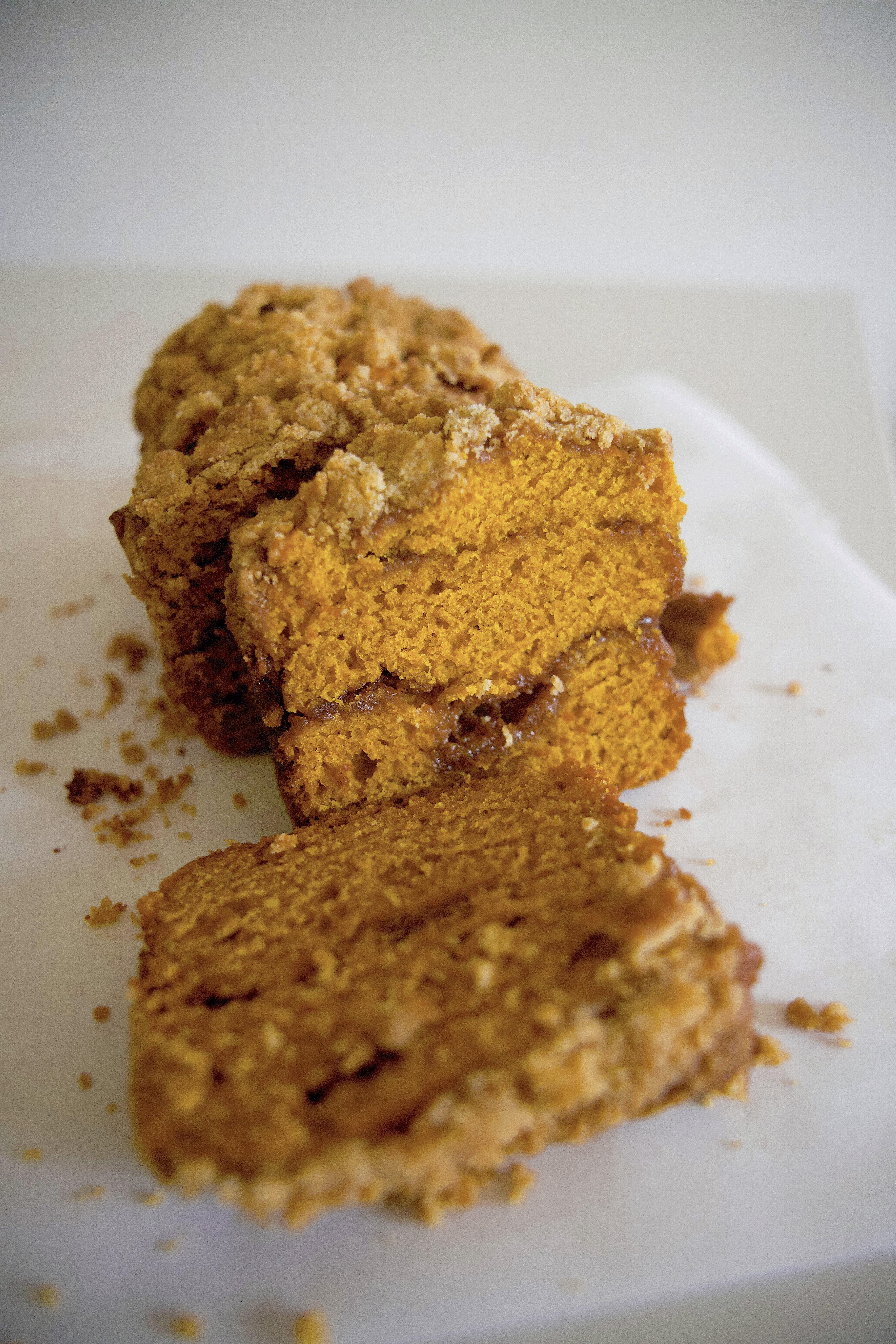 Cinnamon Streusel Banana Bread