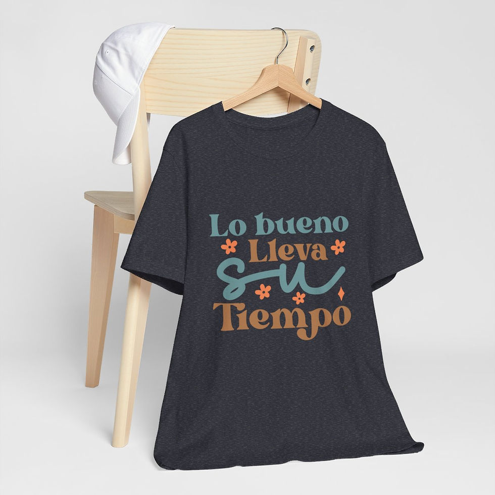 Thumbnail: Motivational Latina T-Shirt Spanish Art Tee Inspirational Apparel Artistic Gifts