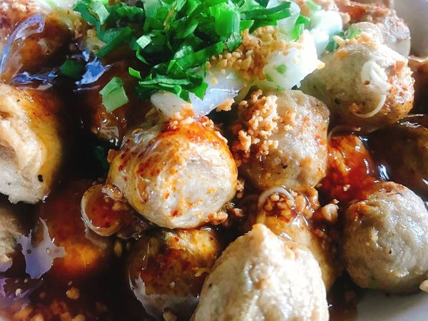 Thumbnail: VTE: ລູກ​ຊີ້ນ ປາກ​ປ່າ​ສັກ, ບ.ສີ​ຫອມ