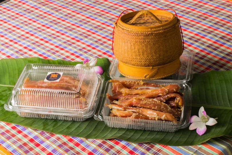 Thumbnail: VTE: ໝູ​ແດດ​ດຽວ-ໝູ​ປັ້ນ-ຈືນ​ປາ