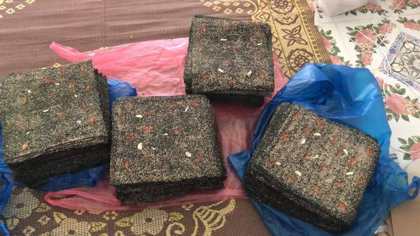 Thumbnail: VTE: ໃຄ​ແຜ່ນ