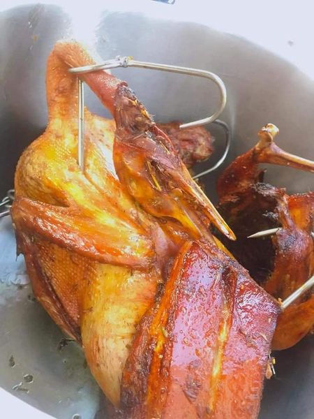 Thumbnail: VTE: ເປັດ, ໄກ່, ນົກກະທາ, ຊີ້ນໝູ ອົບ​ໂອ່ງ