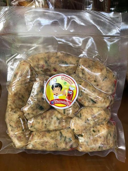 Thumbnail: VTE: ໃສ້​ກອກ-ສົ້ມ​ປາ-ໝູ​ຝອຍ ປາກ​ເຊ