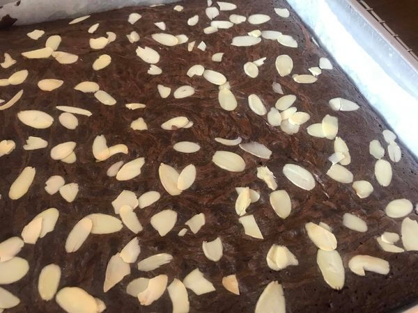 Thumbnail: VTE: ເຂົ້າ​ໜົມ​ເຄັກ Melisa, ບ.ສີ​ສະ​ຫວາດ