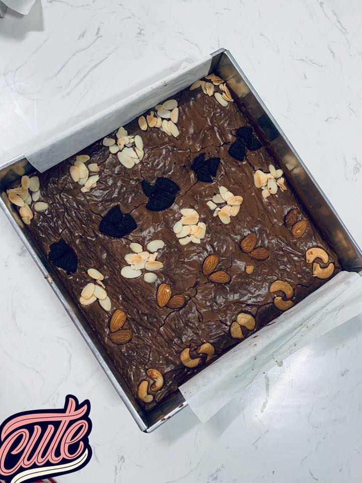 Thumbnail: VTE: ເຄັກ​ເອ​ເລ​ລີ້, ບ.ສີ​ບຸນ​ເຮືອງ