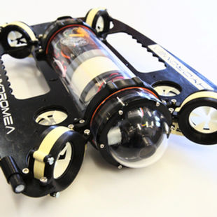 Hydromea unveils the world’s first wireless compact underwater drone providing live HD video feedbac