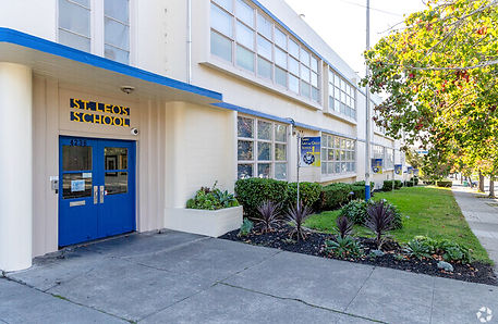 st-leo-the-great-school-oakland-ca-2-schoolphoto_edited.jpg
