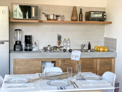 2 Bedrooms Apartment with Fully Equipped Kitchen