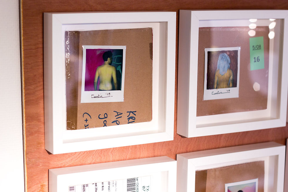 Thumbnail: Curtiz Original Polaroid Mixed Media Signed Kris De Meester Buy art Online Affordable art Europe Belgium