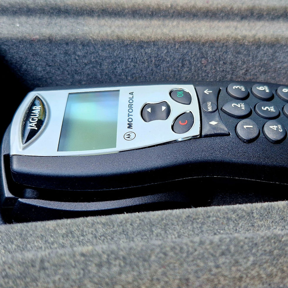 Thumbnail: SOLD! 2000 Jaguar XJR 4.0 Supercharged V8 Auto Saloon