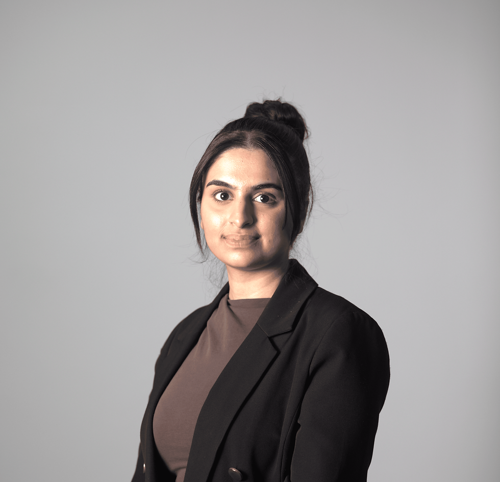 Aisha Aslam (1) (1).png